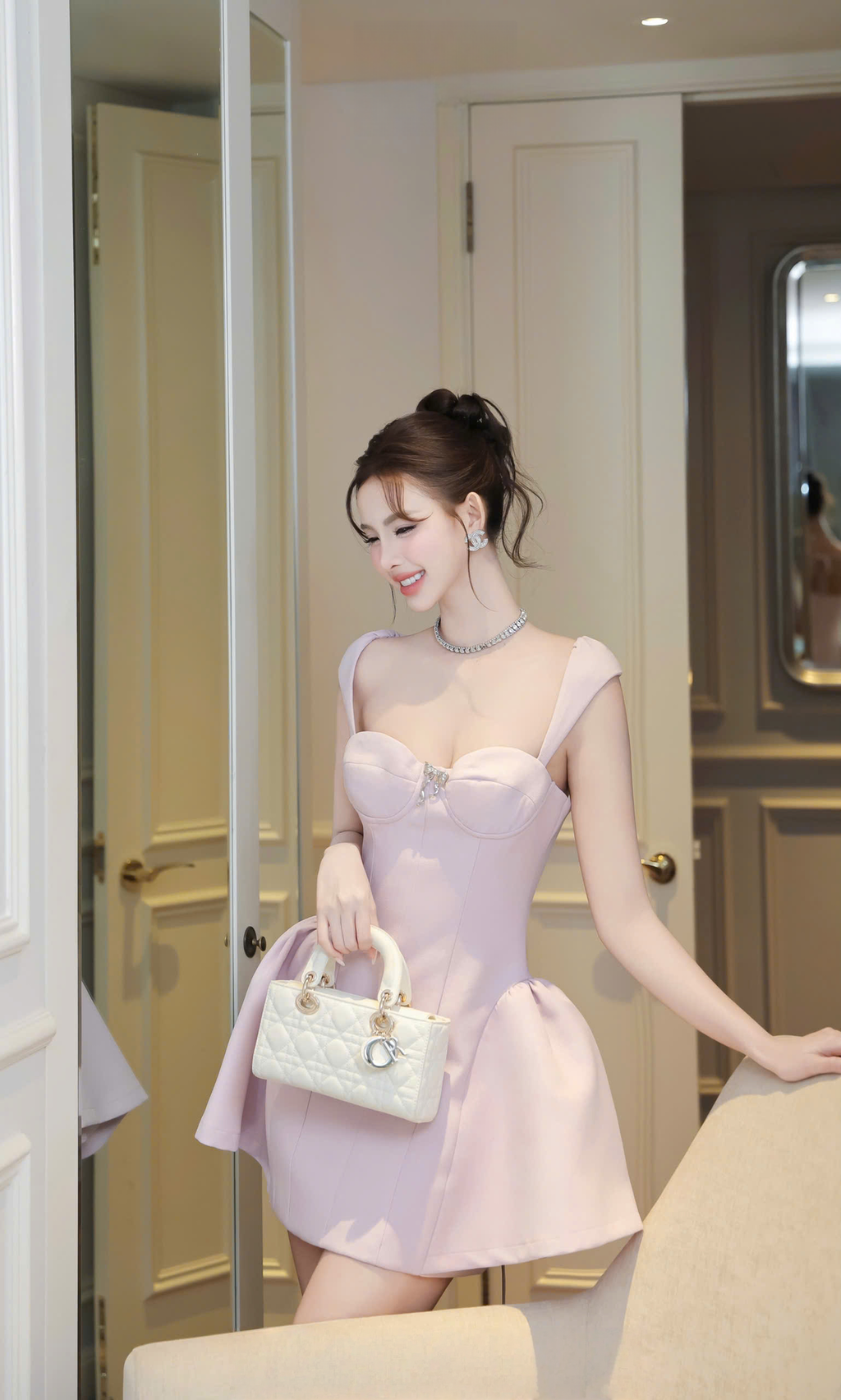 z7033908423087_f3ef7056ac47a525aab6c78176823412_美图设计室AI消除_20250921