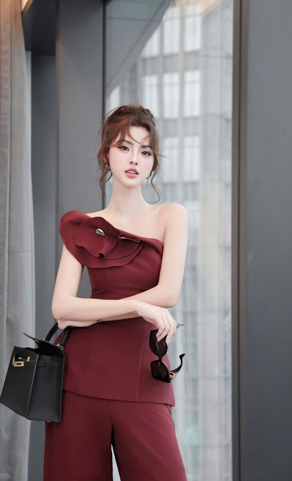 z6922241277701_67a83996f2448fbb378a14511440124a（12）_美图设计室AI消除_20250828