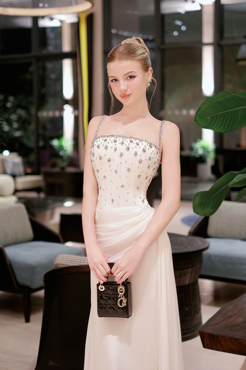 z7129914983598_278c49996e50d682b72b33de768df507