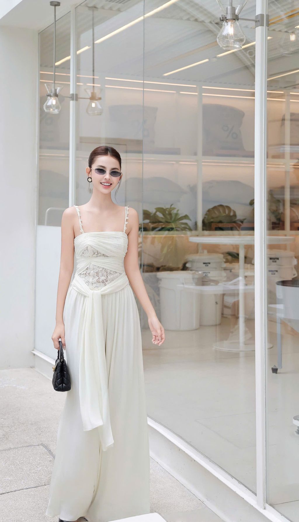 z6945729877053_9b8d49b3e297635ddaf2b48ec35e4d25_美图设计室AI消除_20250902