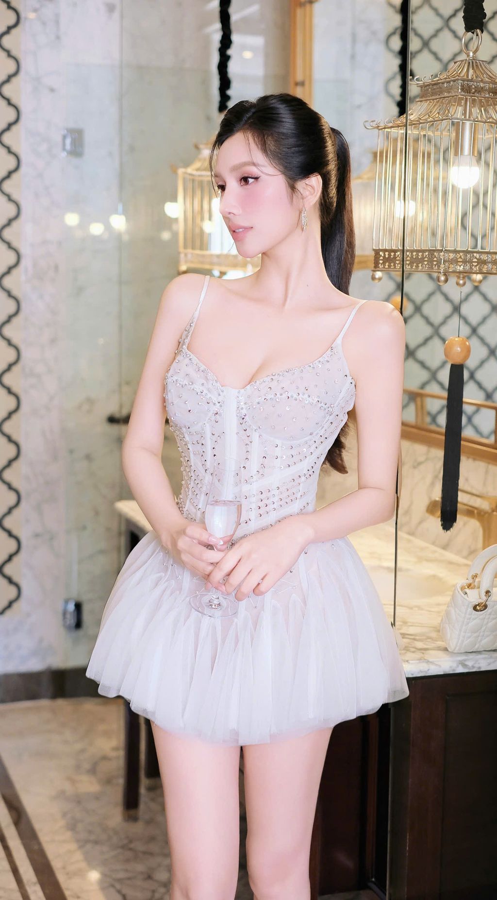 z7220106634113_20eb68ae26fa05e2efcc1c4989f67498