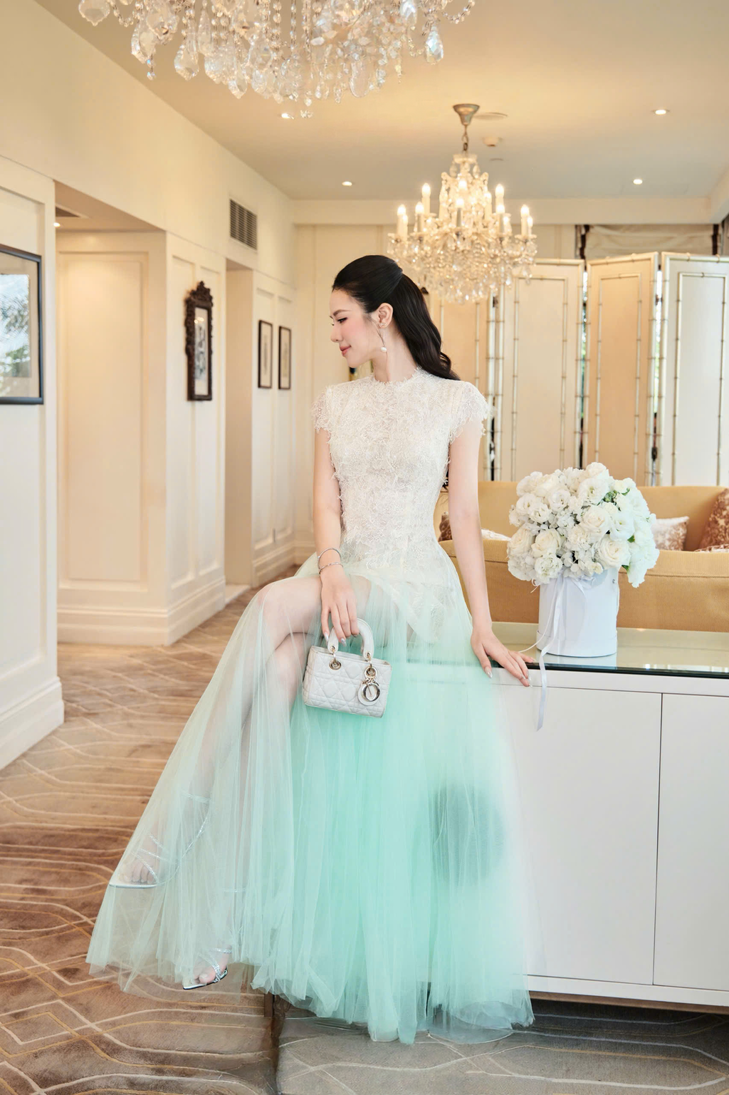 z7111410444601_01639d92c4601026278f36a4d24461df_美图设计室AI消除_20251025