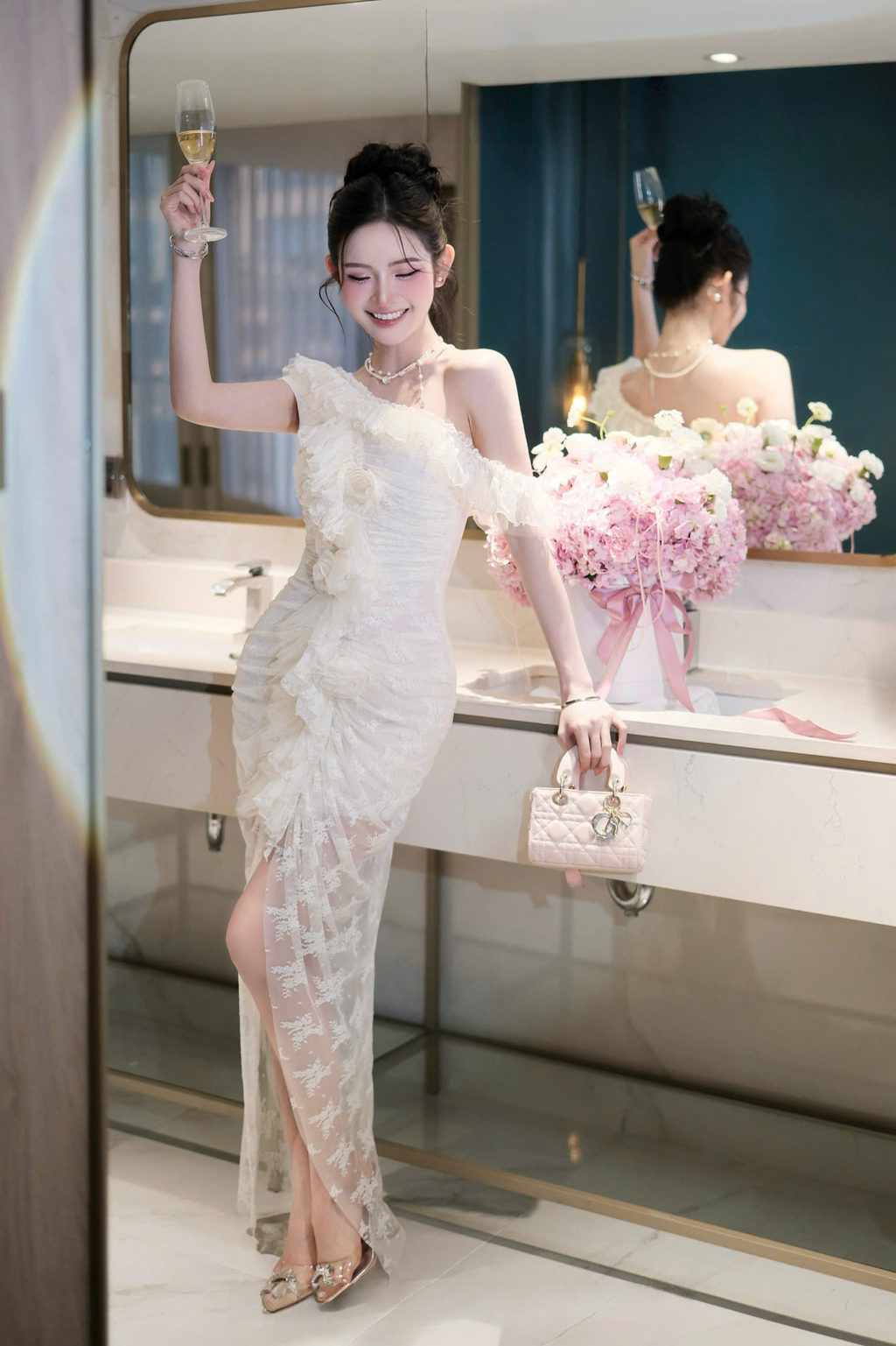 z7135200571096_51bfadf42fcc6ab1c6c8e3b1c039ab99_美图设计室AI消除_20251025 (1)