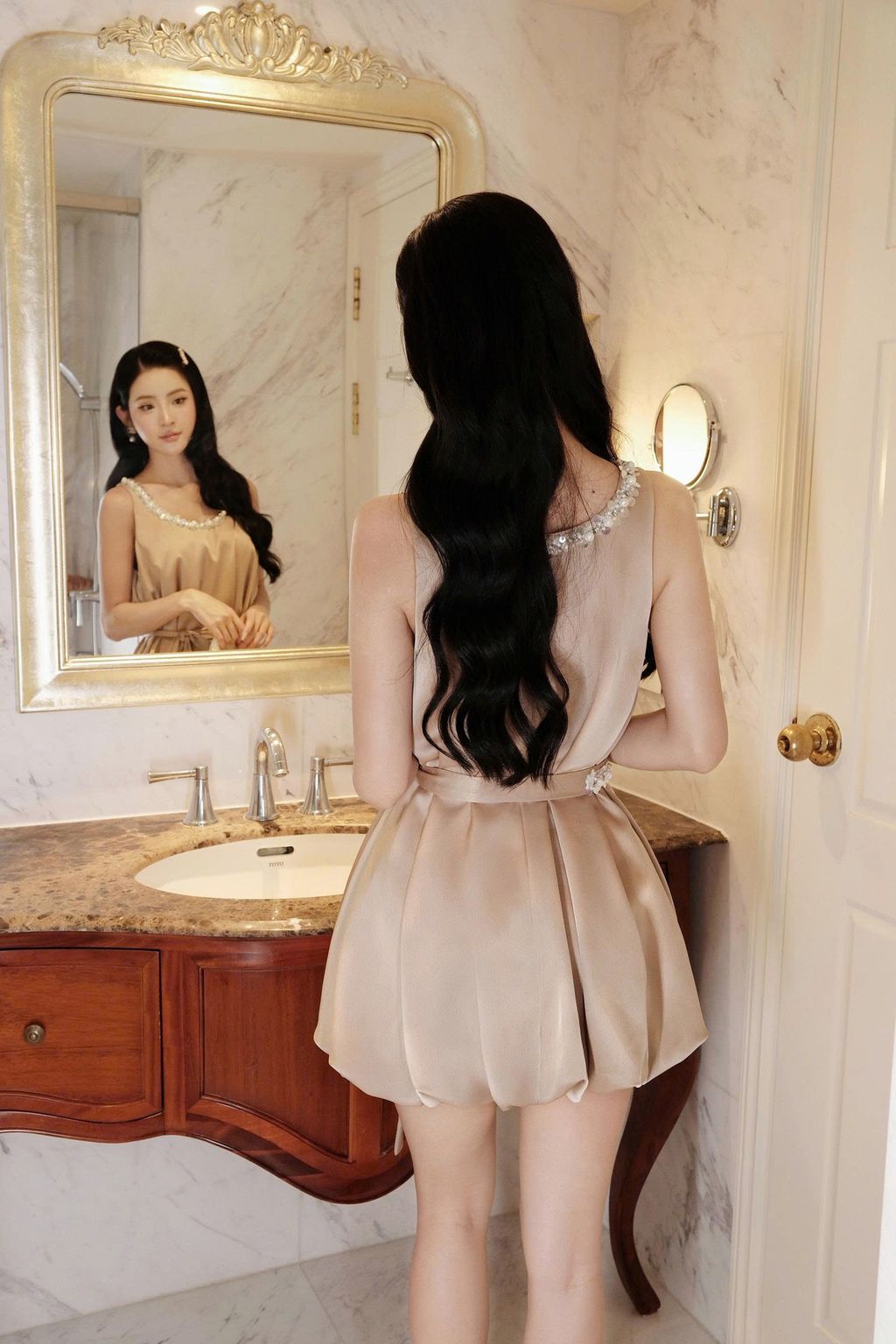 z7242056330327_754e2e1a082e014e84076de3b97e4944