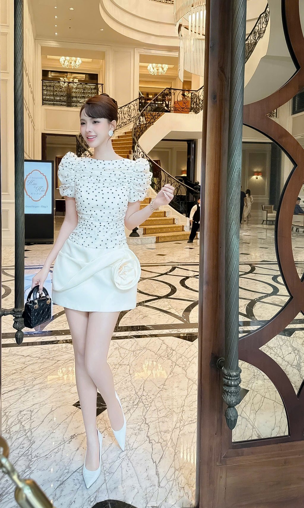 z7270669694674_1e9980afe8d171ab4fed6296e25f8ab9（2）