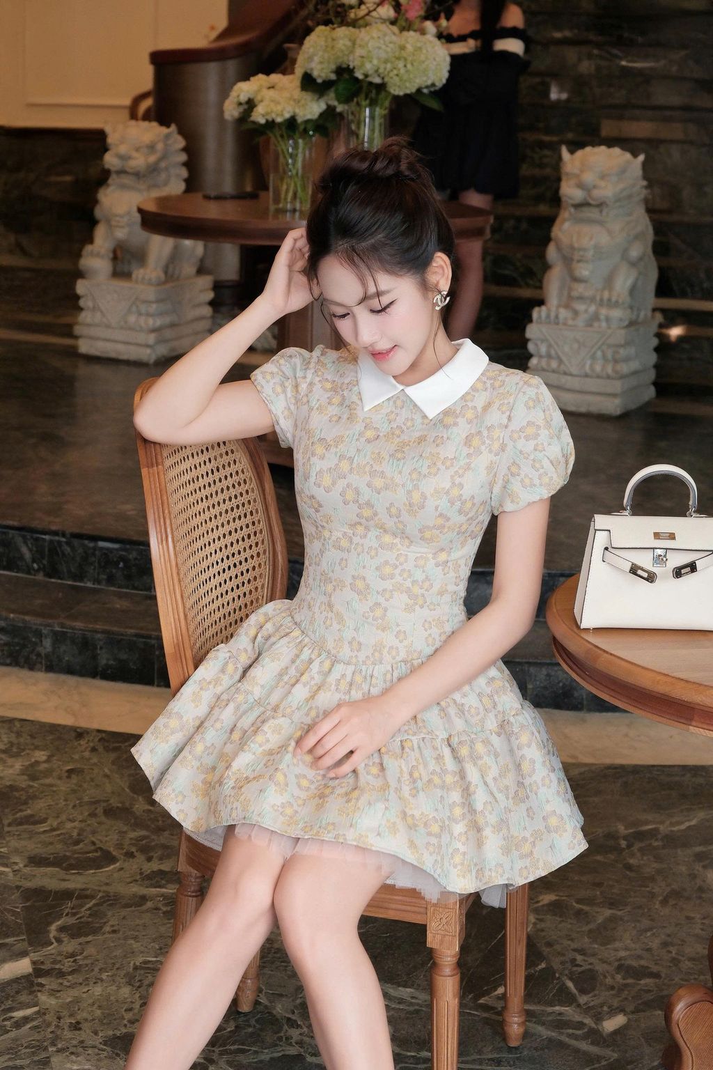 z7527536230098_b59f79dbbbda285a128f3705e38309f2