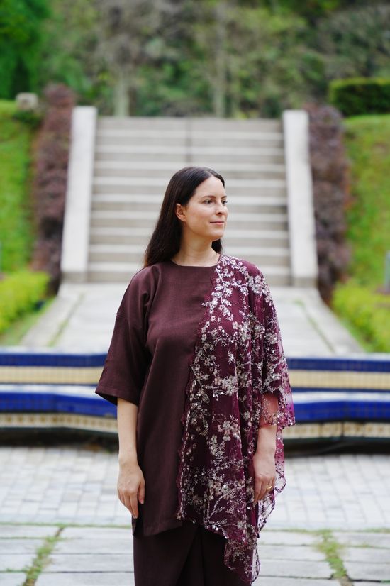 KURUNG JIWA | HITAM MANIS SELALU