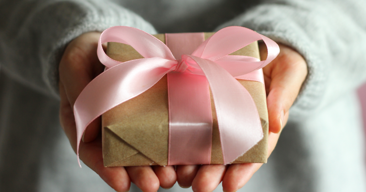 2026 母親節禮物推薦：送給媽媽最實用又貼心的保養與生活組合