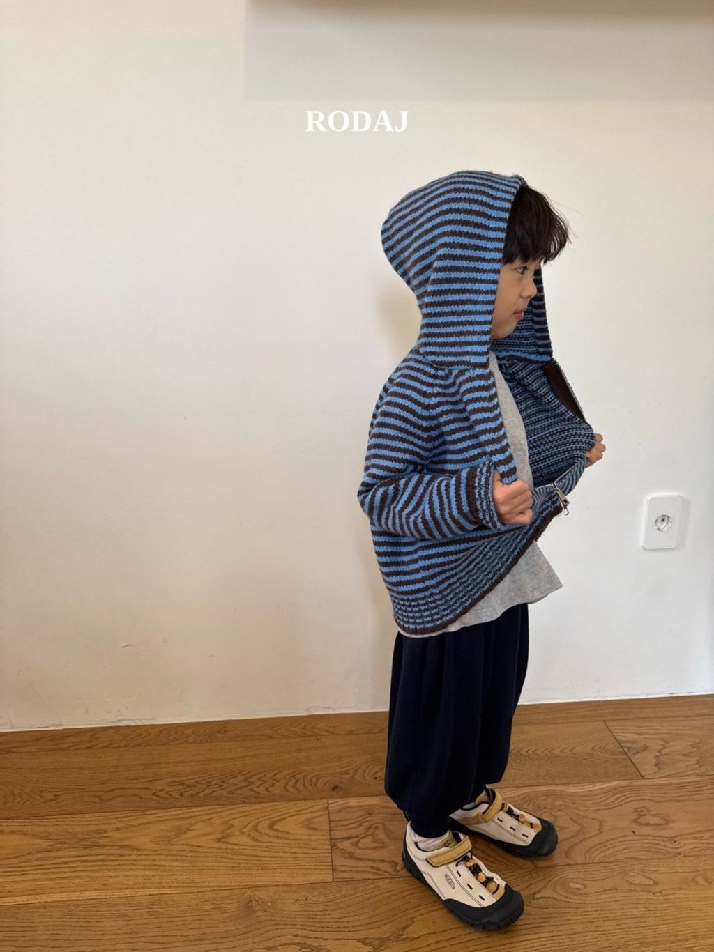 imgi_20_1785643151_2420595623