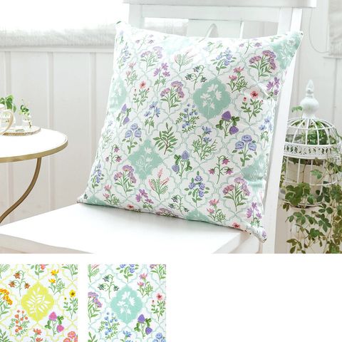 クッションカバー レースフラワー1