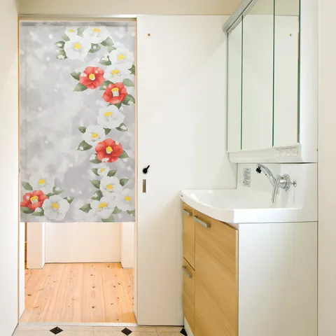 山中奈緒子「椿の雪」-3