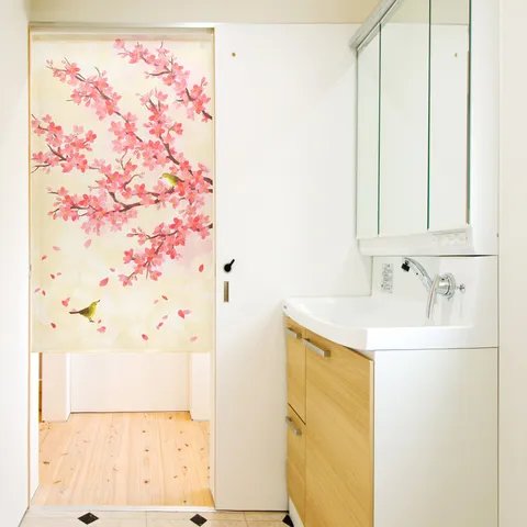 山中奈緒子「桜と鳥」-3