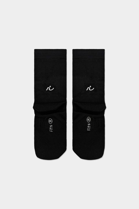 COMPRESSION MID-CUT SOCKS1