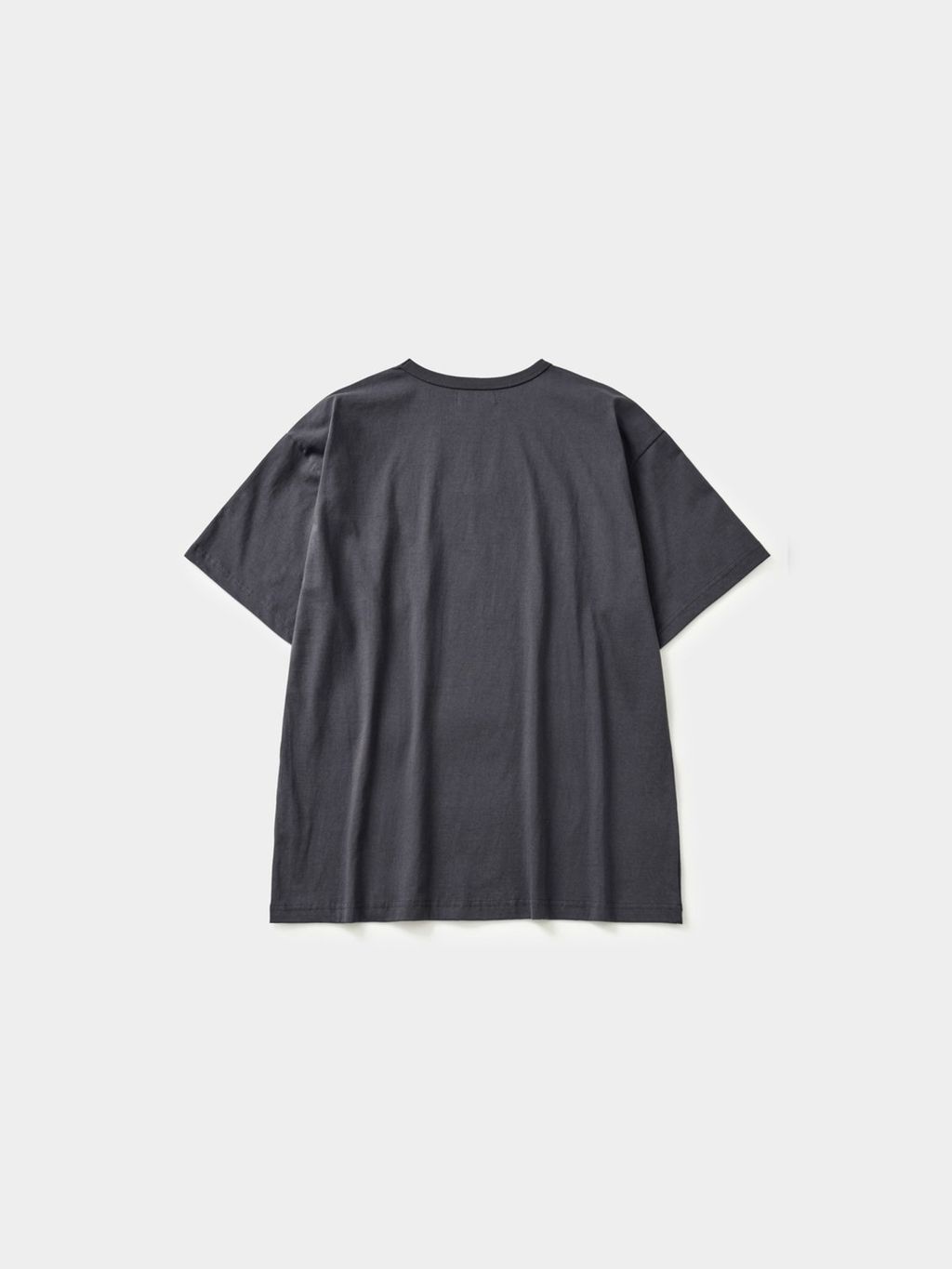 Standard Pocket Tee12