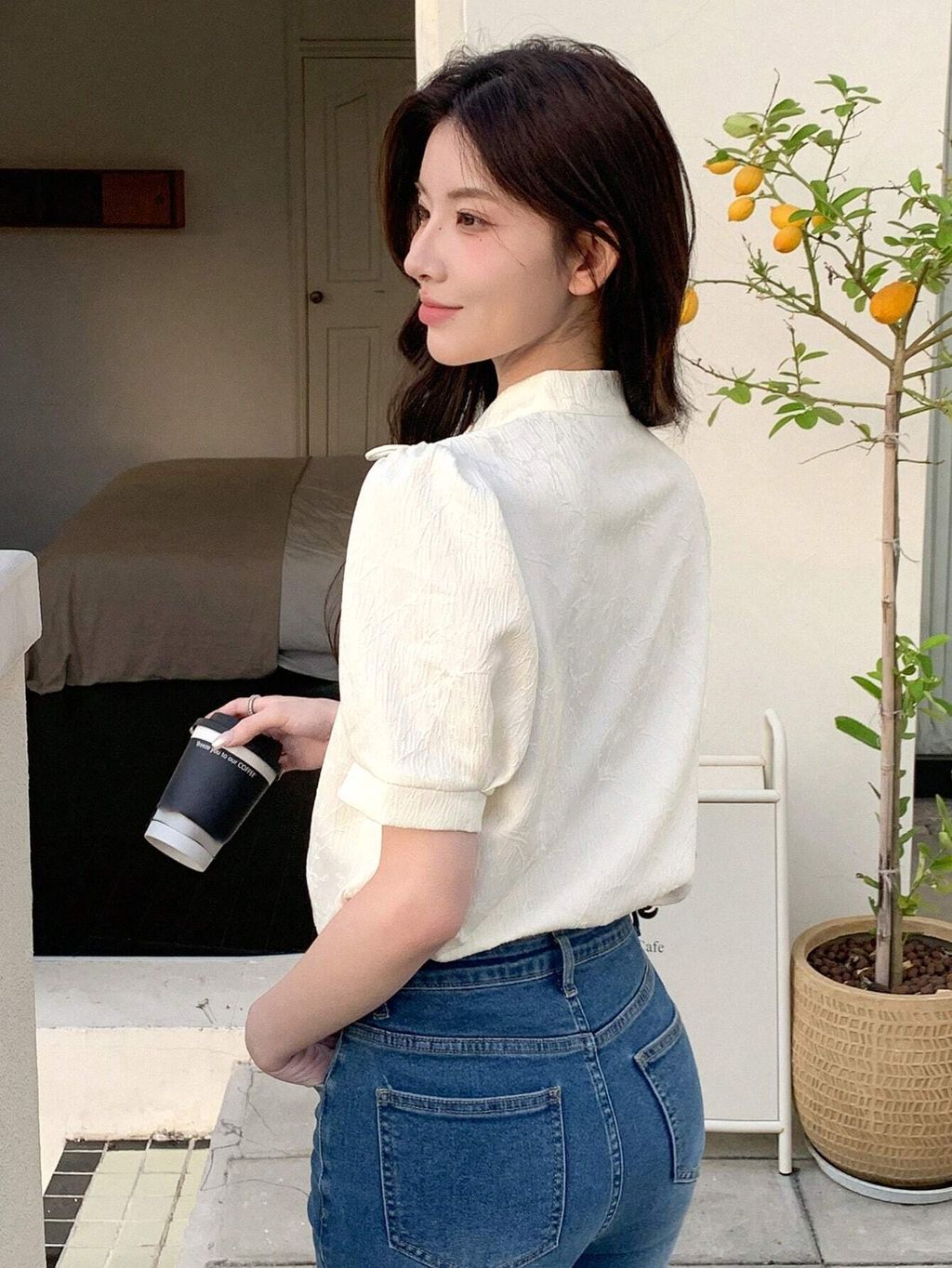 1711941054217273eb12acd207dc804345aa6c7dfb