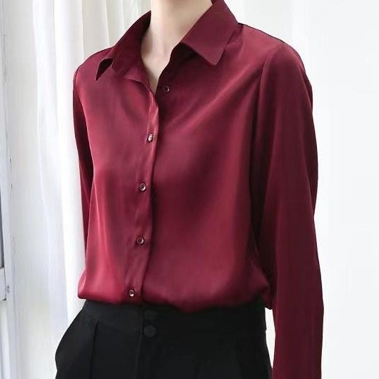 wine red