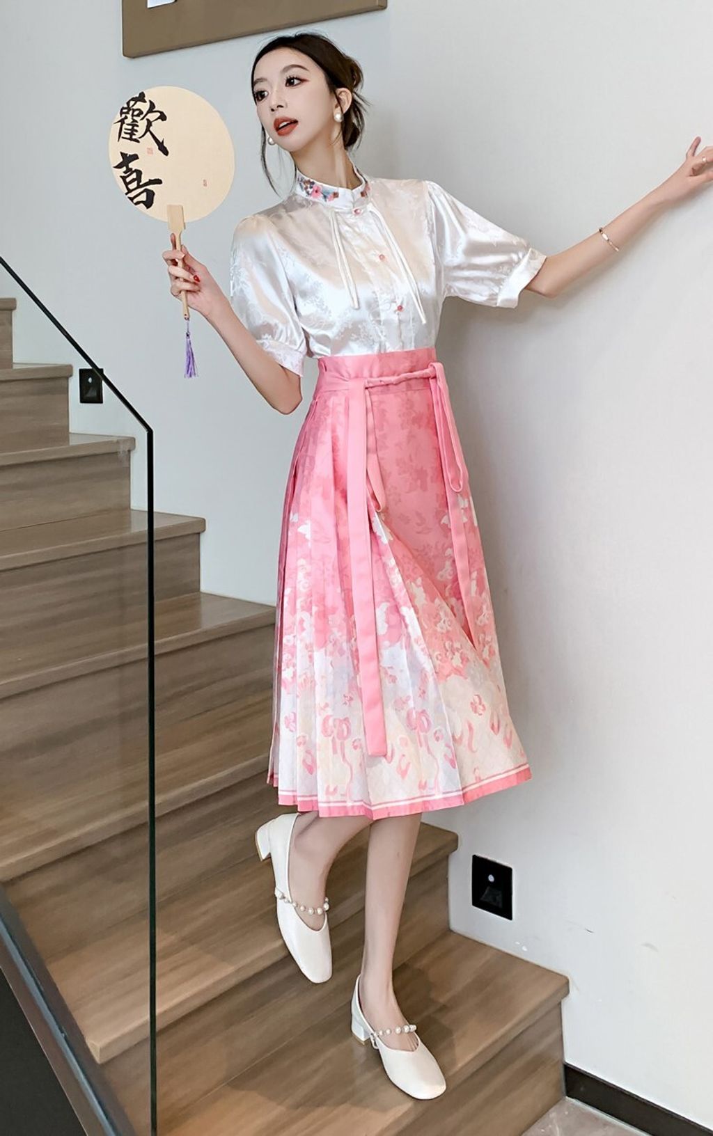 O1CN01IVIXYA2AibKwcpR15_!!1990728237