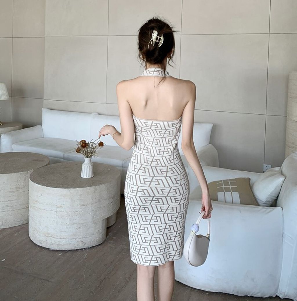 O1CN01UoS04j29tlSzjN7Eb_!!2204478126