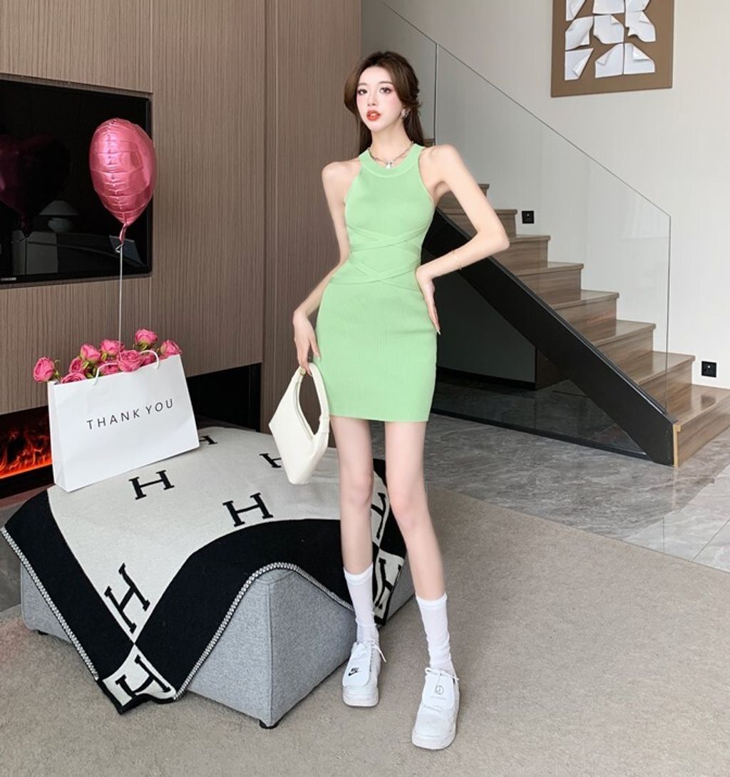 O1CN01JYSZwL29tlT3Mhans_!!2204478126