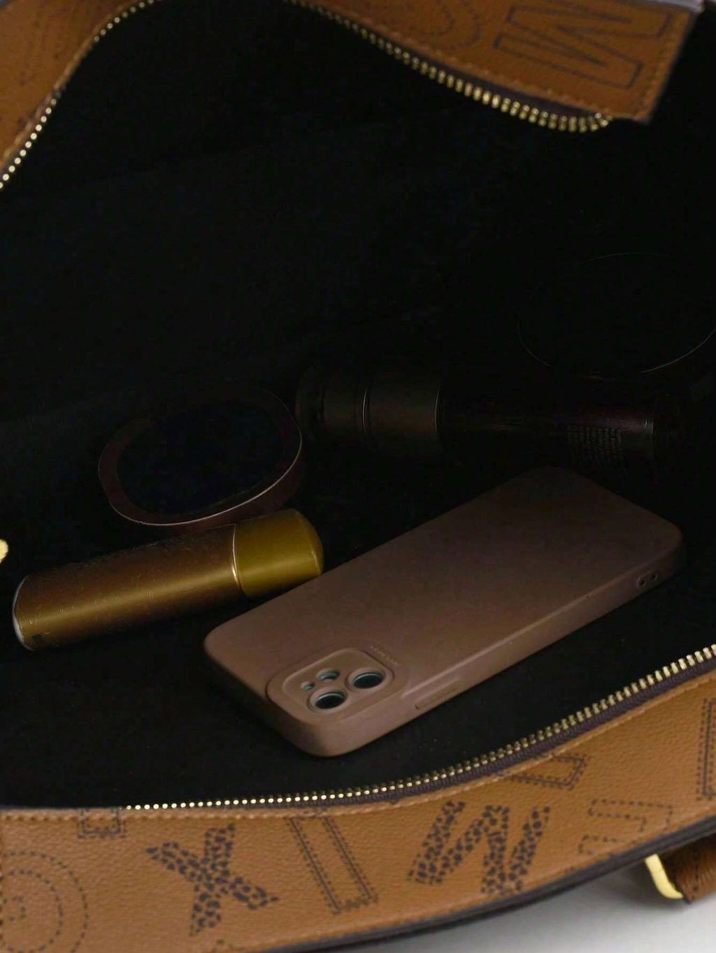 170435542311a31099f3a328010deffe4921d6c31b