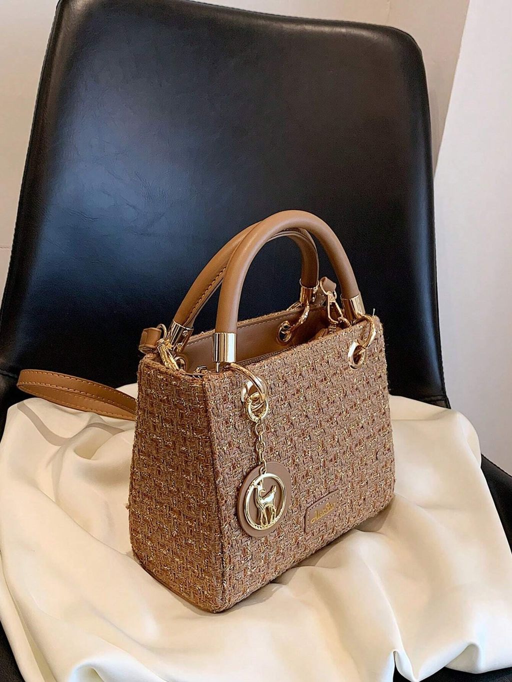 172722918623d44eaf97b82f3f39c3a6b8587efd3b