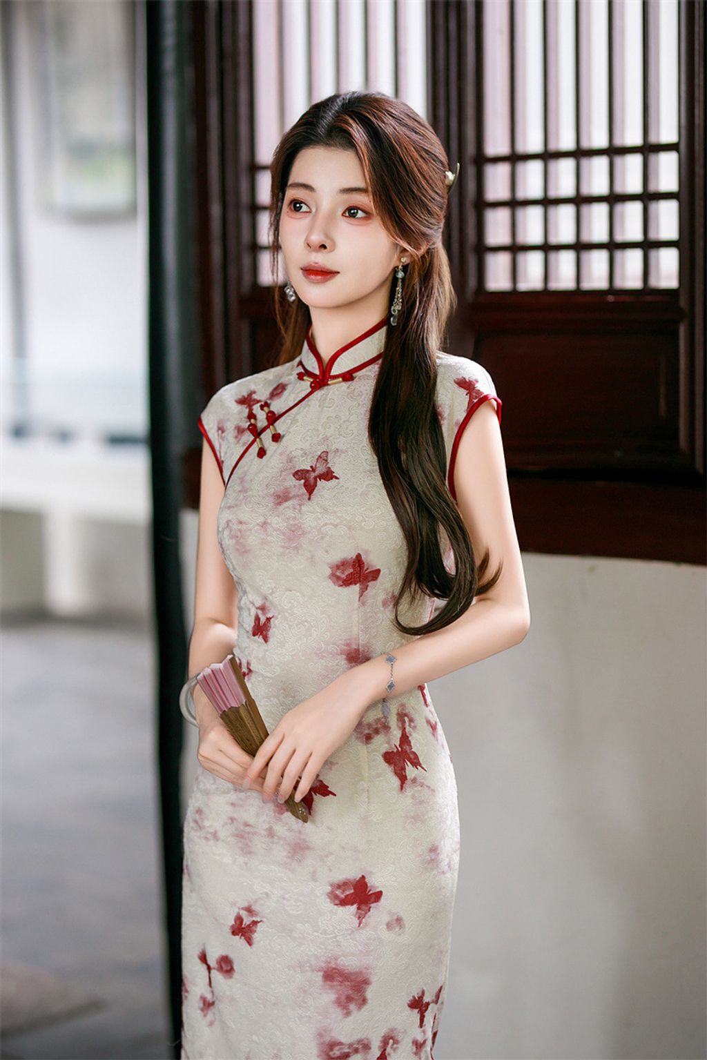 O1CN01EBCMHg1ro7XUpuuWY_!!2372135677-0-cib