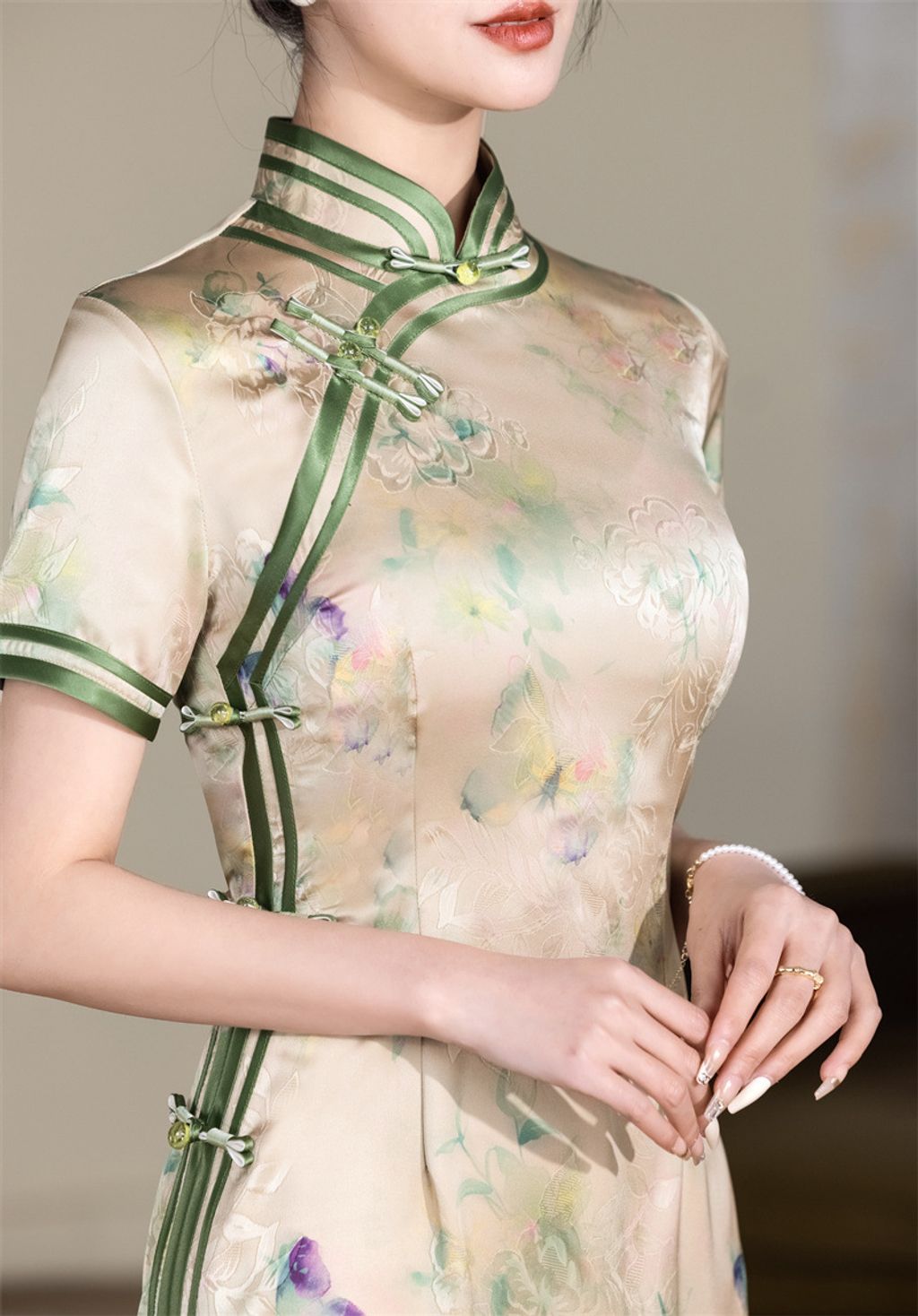 O1CN019QdsL41ro7XLSIrNg_!!2372135677-0-cib