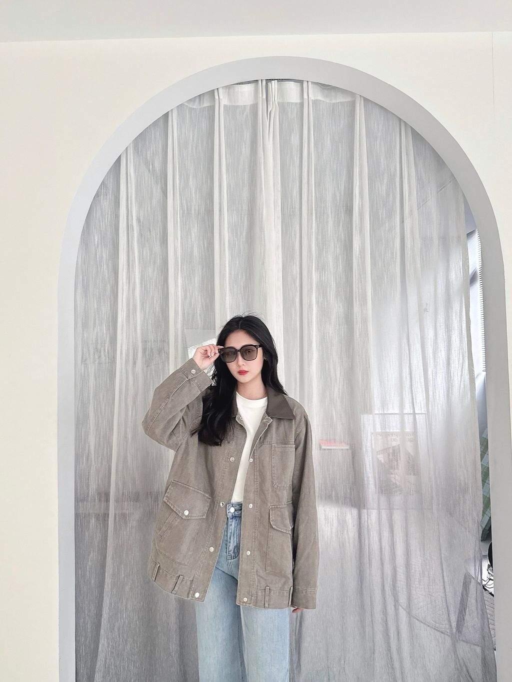 B252342E-64BF-4F17-8976-FB26BABE2E9E