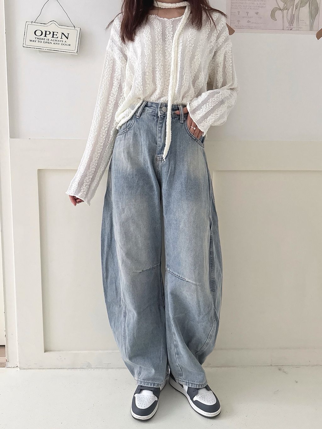 8B976C94-3F84-422D-90A4-EC756A2E1DE2