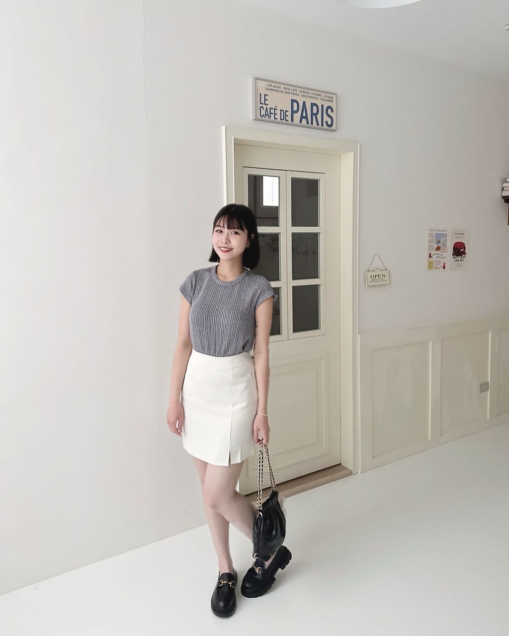 1812C479-9B7B-4883-A7EF-F198CFB2B871