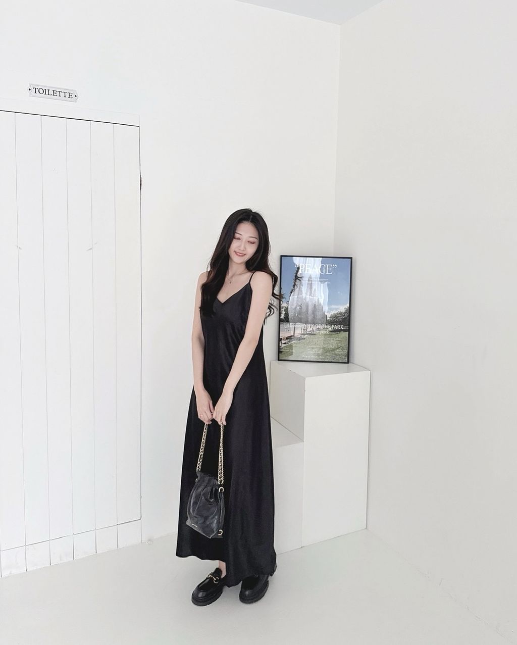 CF0B98F3-1B27-496C-A924-E66C1AA1B8DF