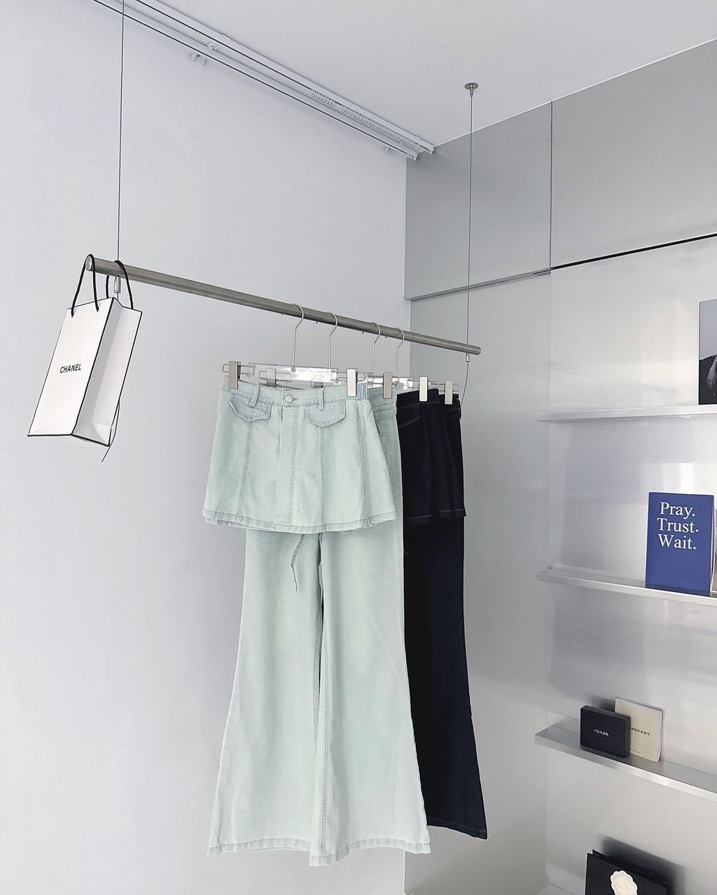 A8929359-47B2-42ED-A22A-8A8A7AAB7BD9