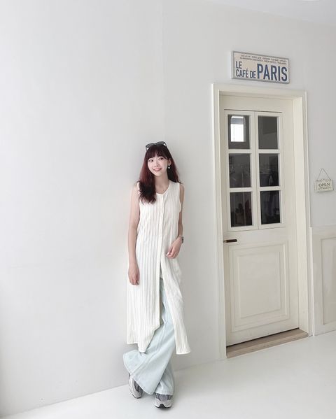 5DD3CB59-38E1-41B8-8920-E4D7DF1C849A