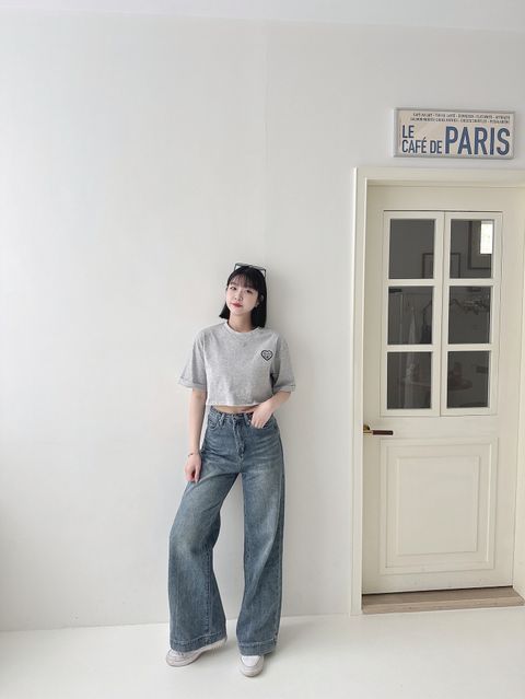 5B1AE189-33D3-45DF-8B07-9078685C703B