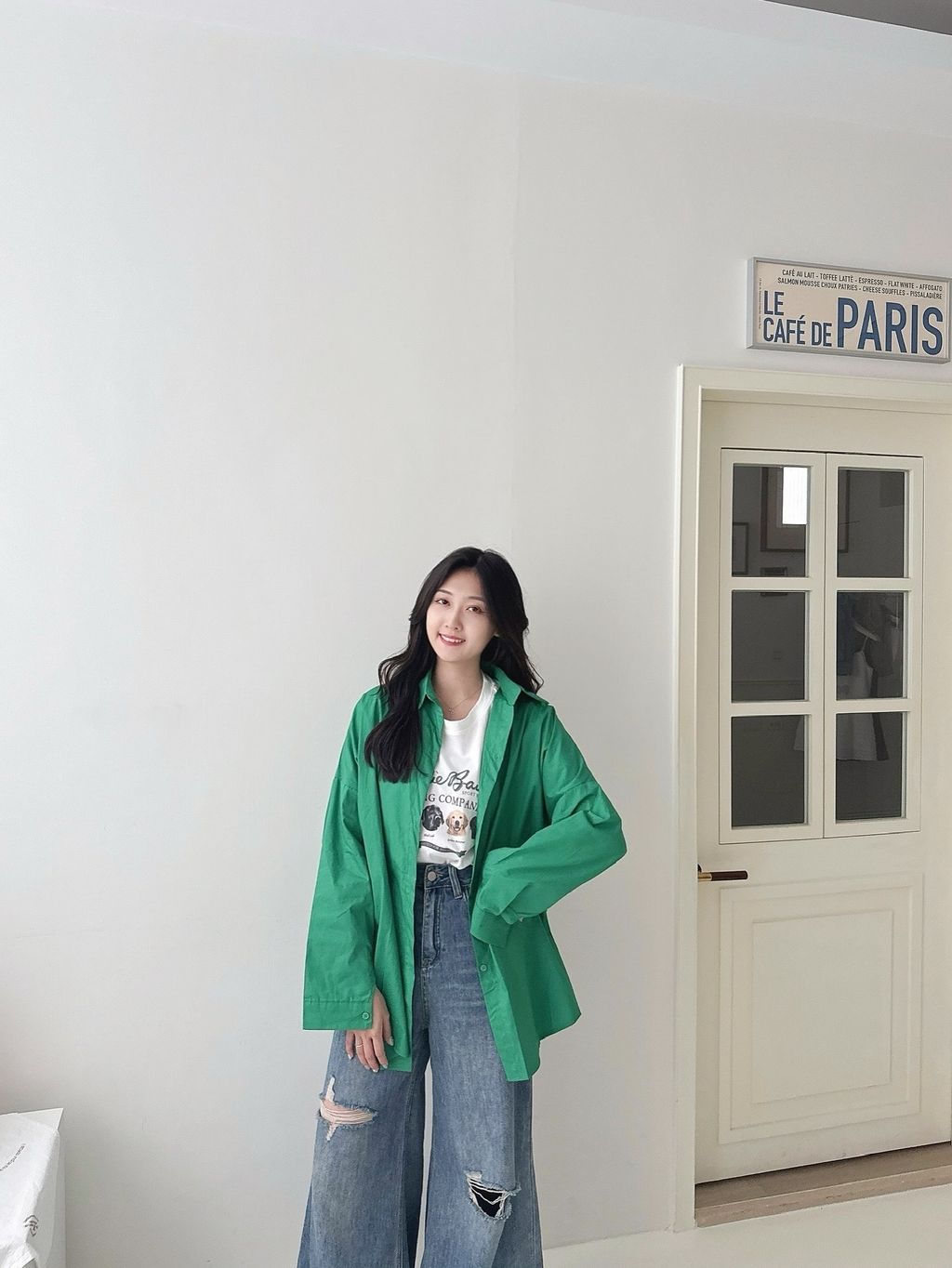 0A0606DD-F78B-461C-B709-000072F79F9E