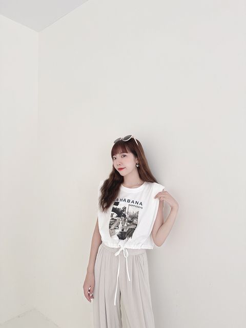 8FB93506-74E8-4D72-8C80-446525B0C267