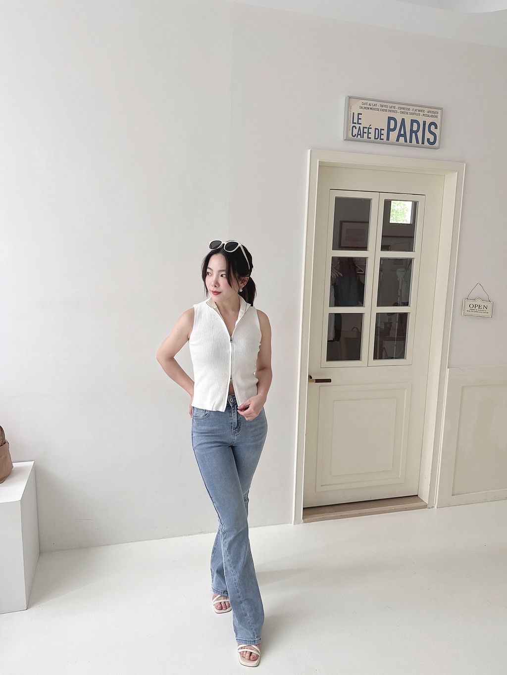 BBBACFB1-5DD6-4951-951D-51B871BE76EC