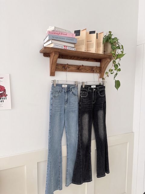 F7BA3D25-F495-46B0-AA1F-3CF86B2EC072