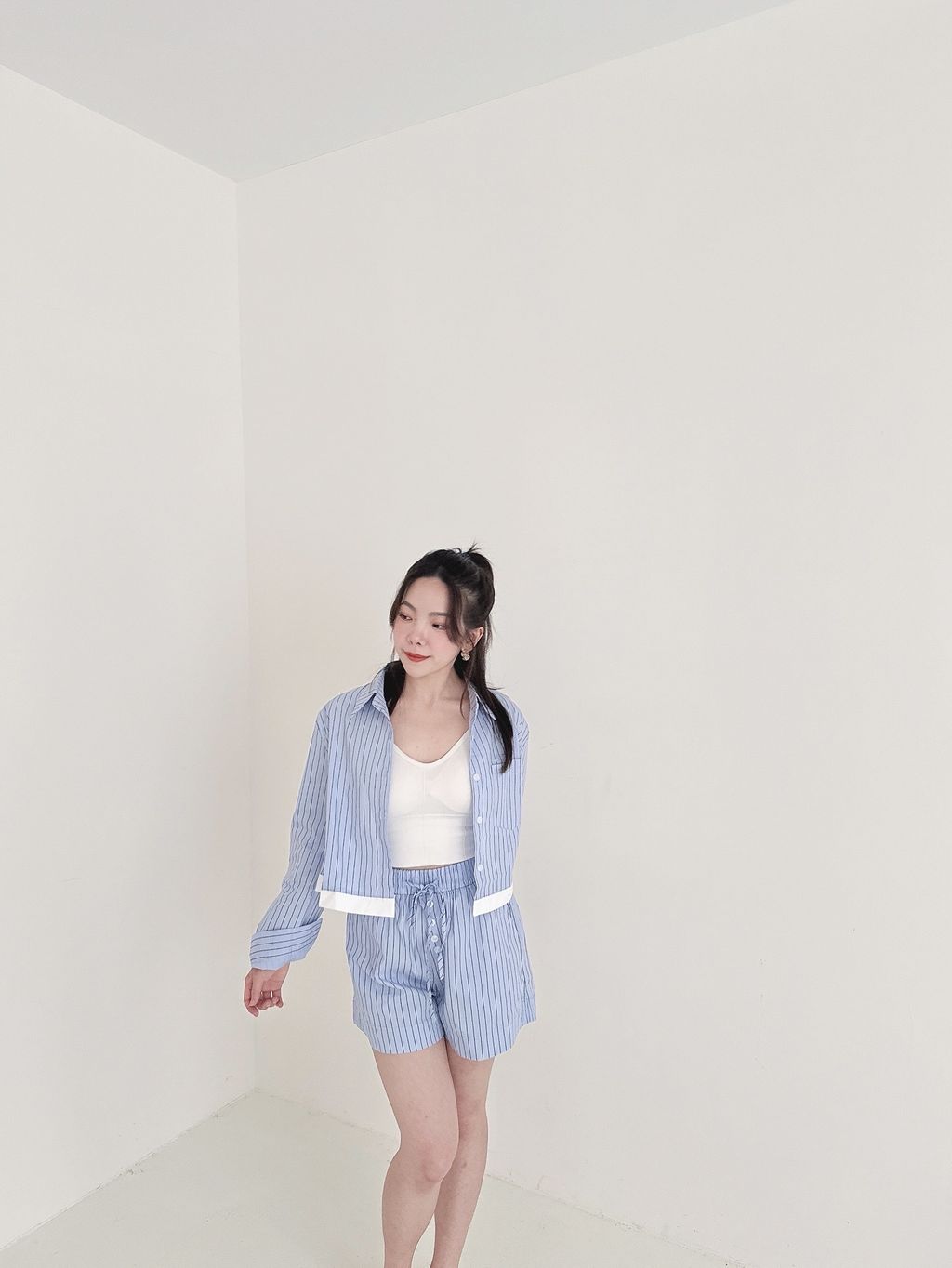 7A1E1A2A-1698-4452-9BFE-99C4363DE91E