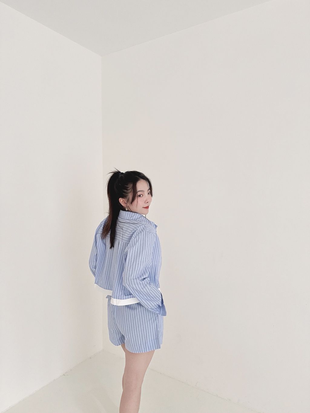 B637F5AD-C1E8-49D7-AC71-1C357CAAAEE6