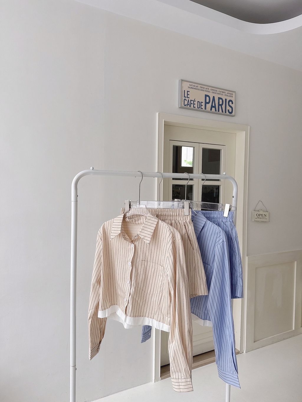 CDB53CDC-64B7-4049-BC2E-08253281D037