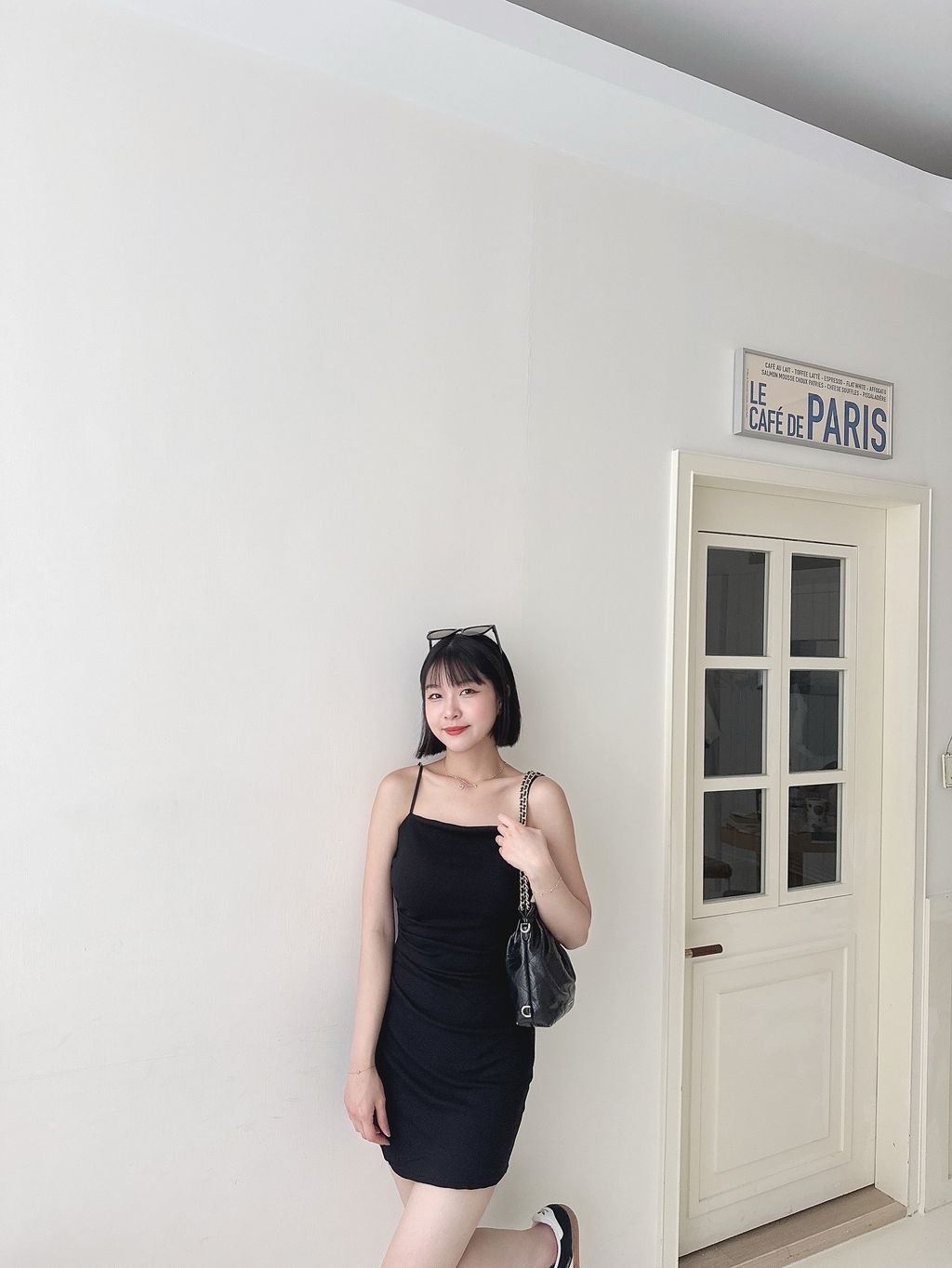 5AEC0B27-8659-44C6-9868-DBEDCD9C01EA