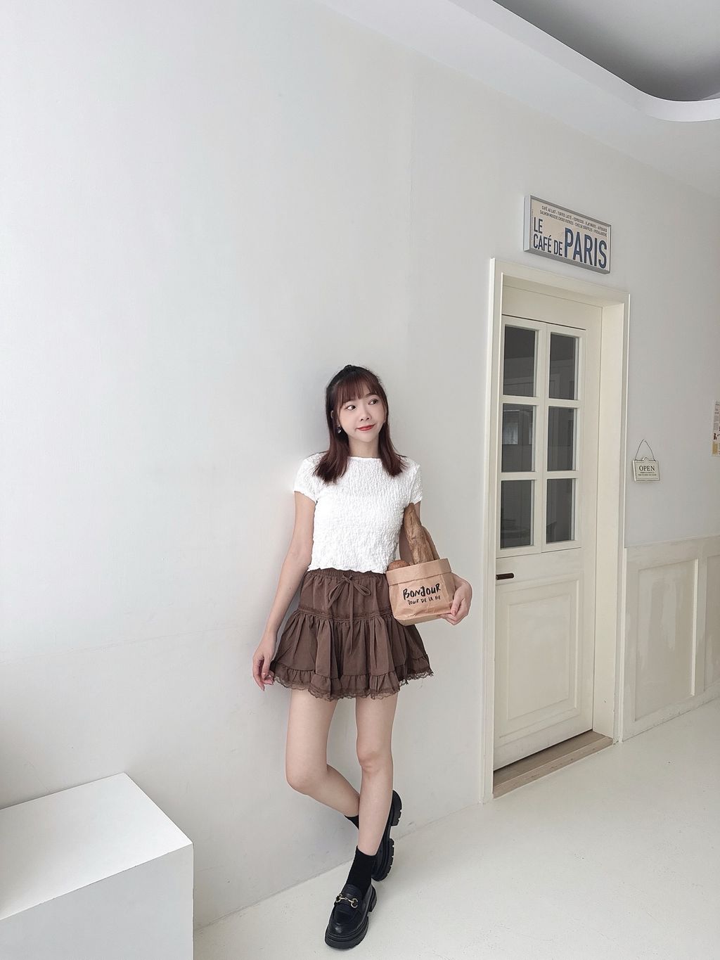 4F2CD11B-1171-45FA-8D10-195CD3AB6483