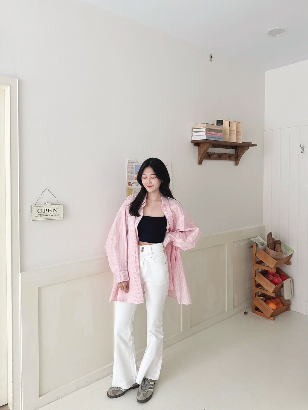 6FEFB536-9151-40F0-B9D2-68DBC43B4263