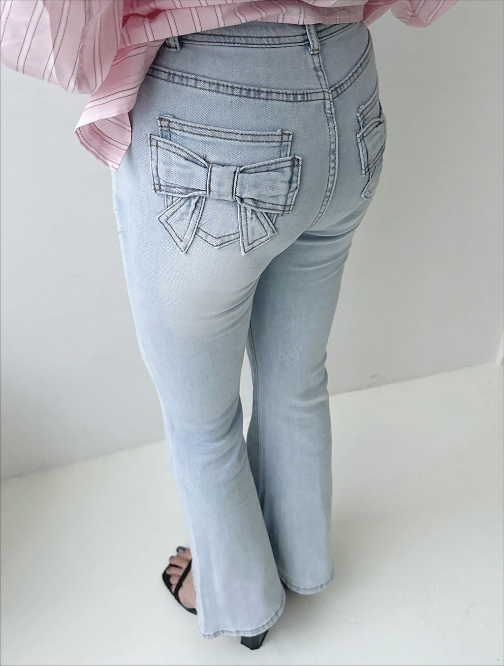 8028E126-D027-4335-8906-C0C6FB3833B4