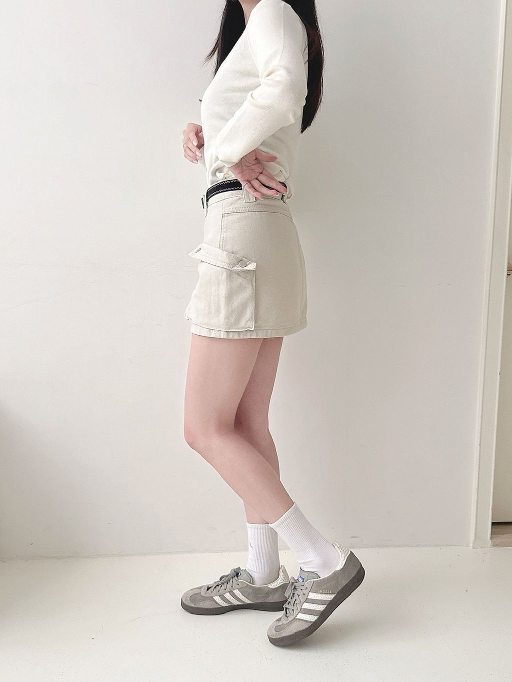 C42E9C85-1EEE-454D-ADE1-2B9AFE739BEB