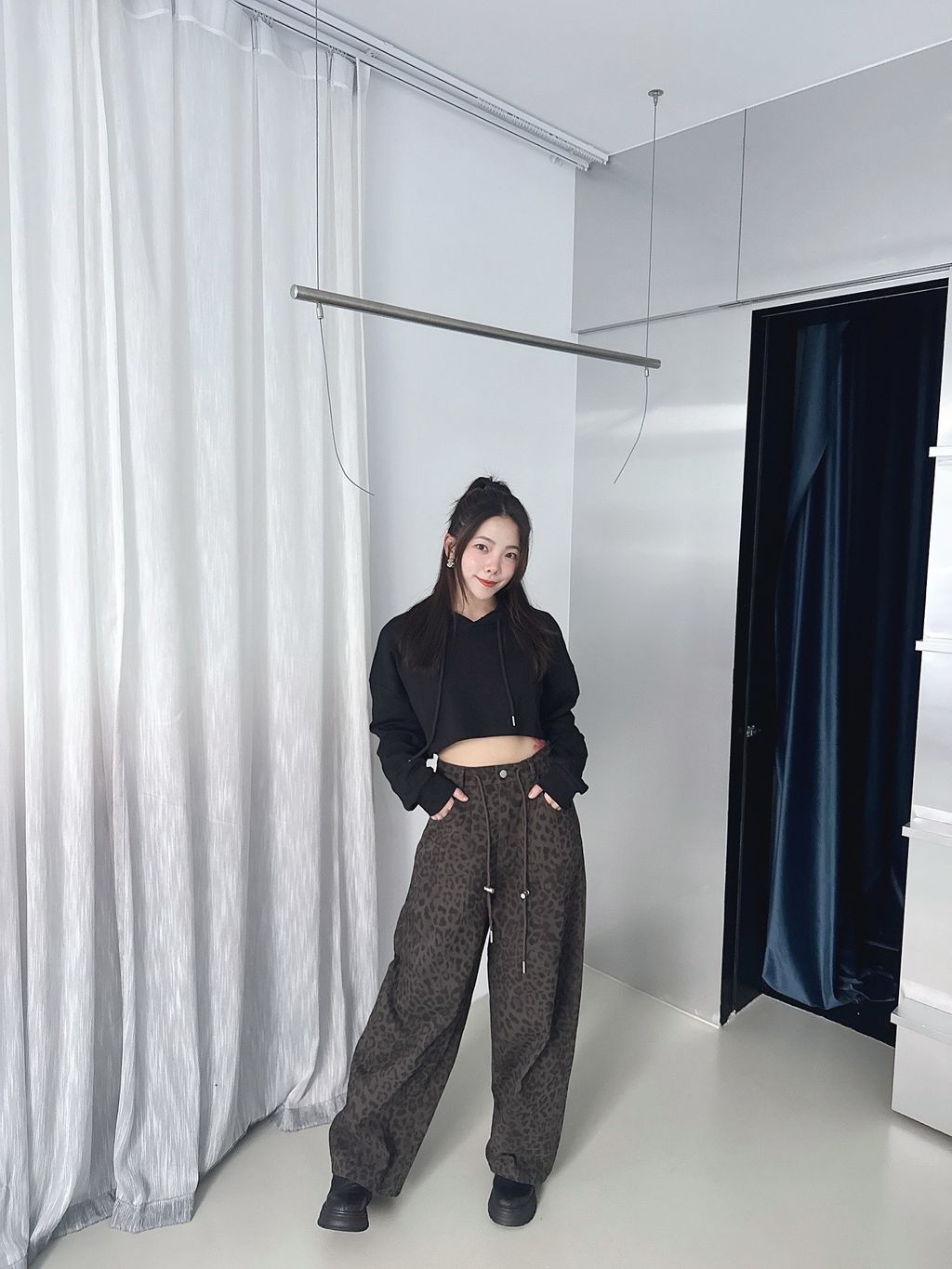 598E842F-E7F4-43E8-8800-9D9165978611