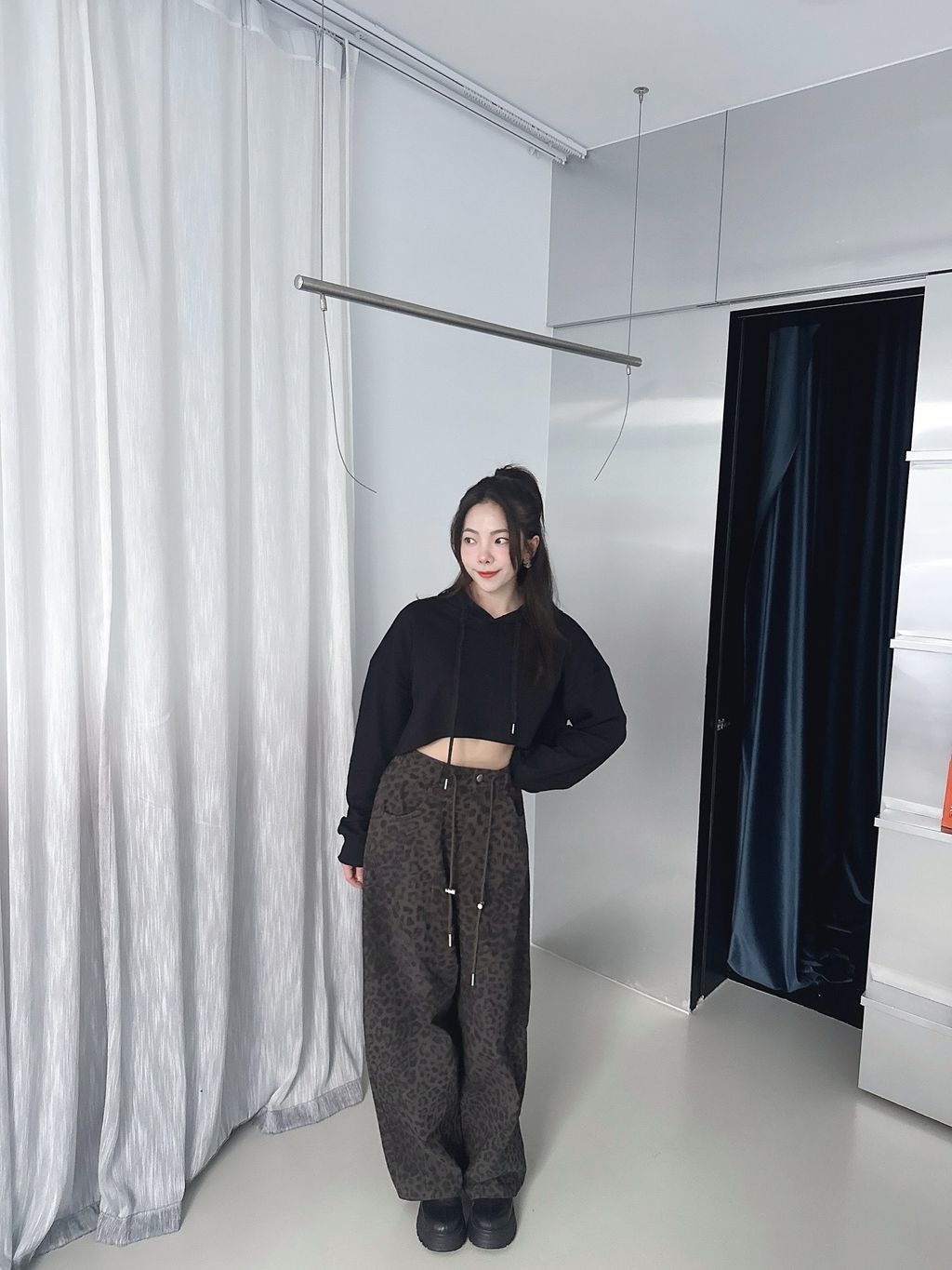 716E50B5-AD2B-4922-8847-7A4F2E2452CD