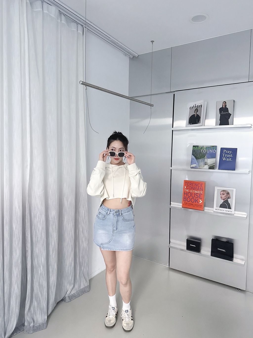 ECCCB7FF-F14B-40F7-9E16-3E4CCD80DF22