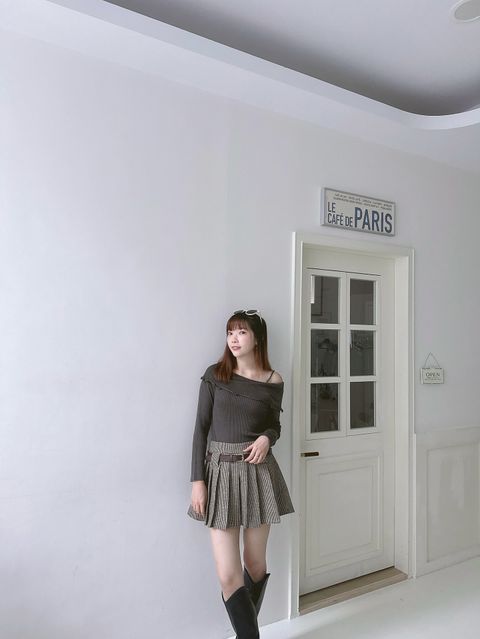 F5A93471-D859-49C9-8855-3CFBAD2B5379